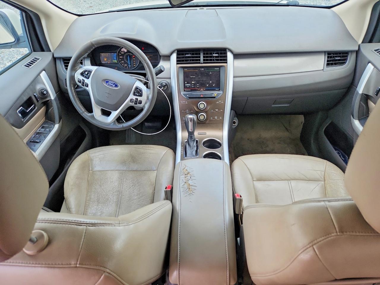 2011 FORD EDGE SEL photo 15