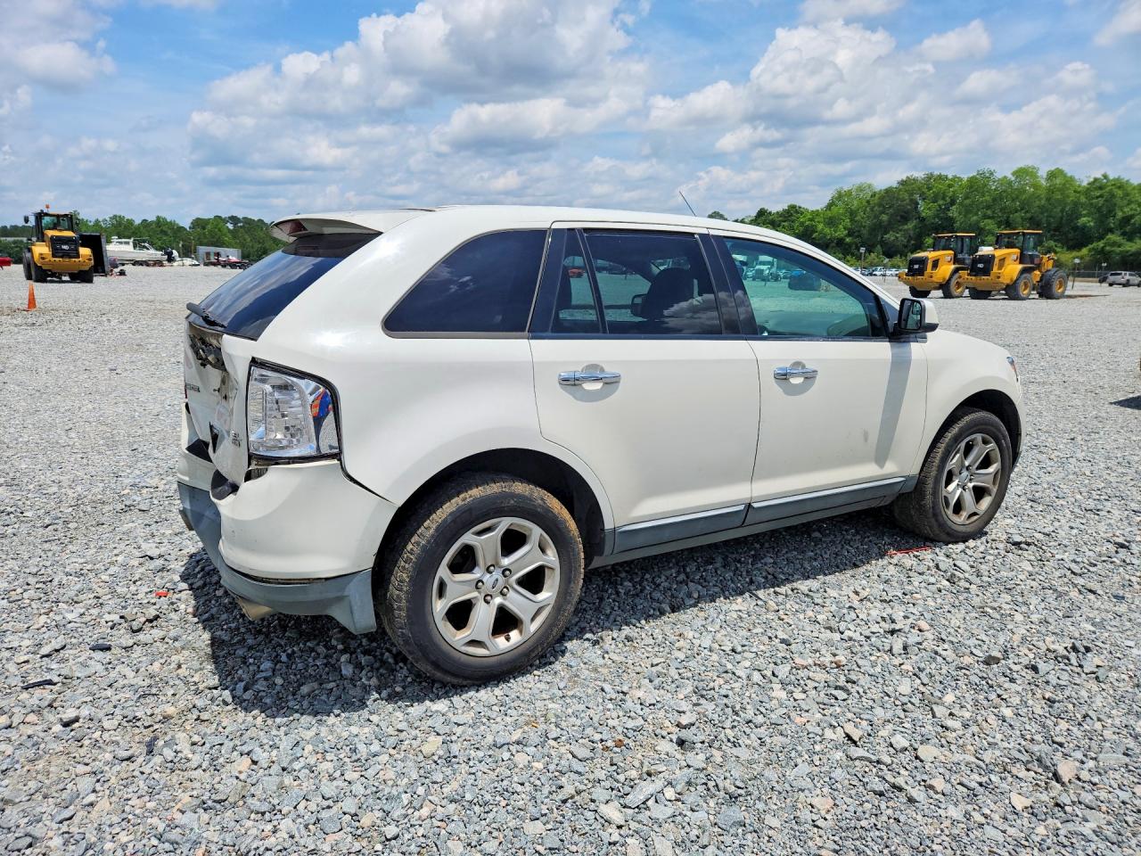 2011 FORD EDGE SEL photo 5