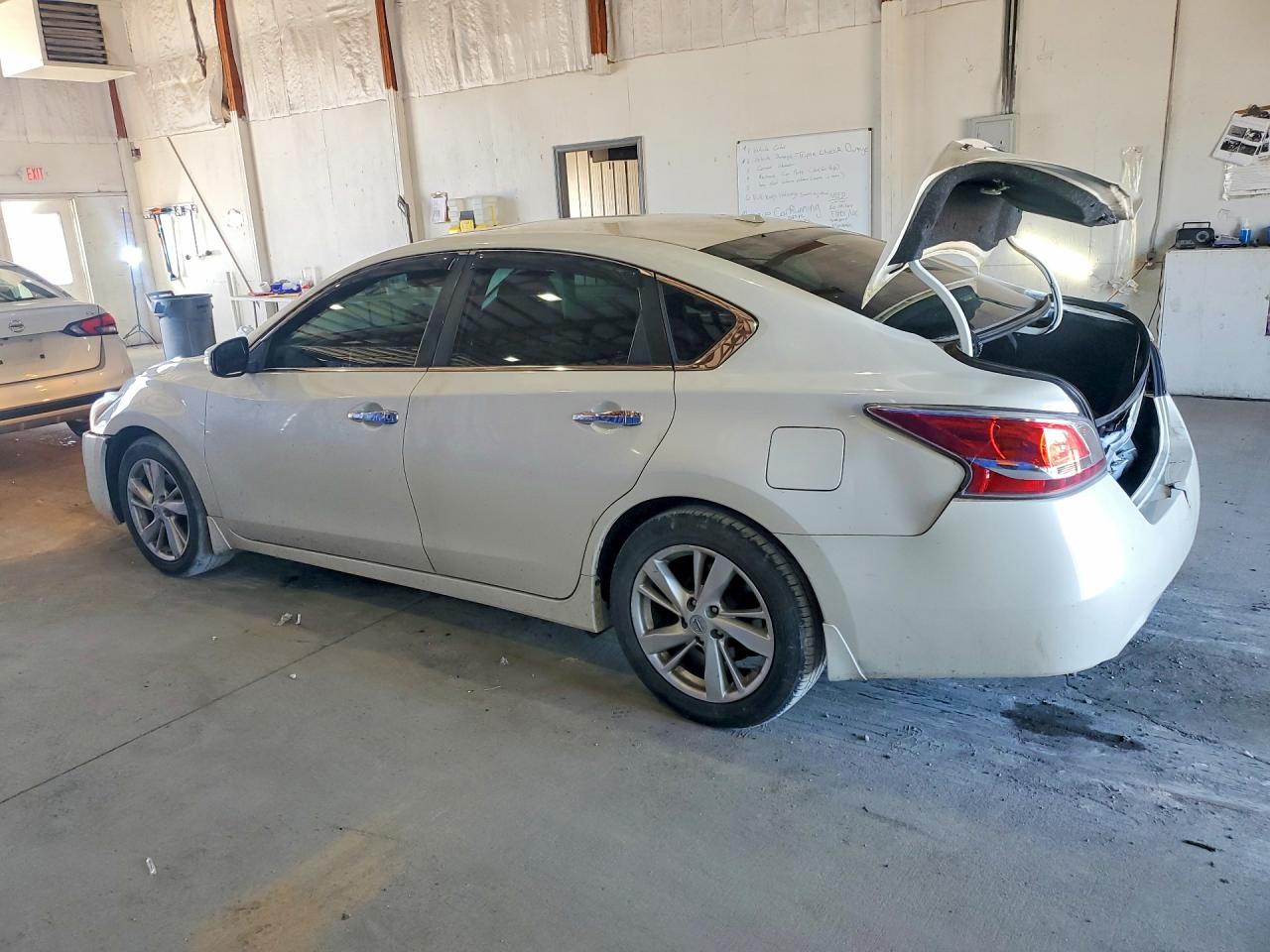 2015 NISSAN ALTIMA photo 3
