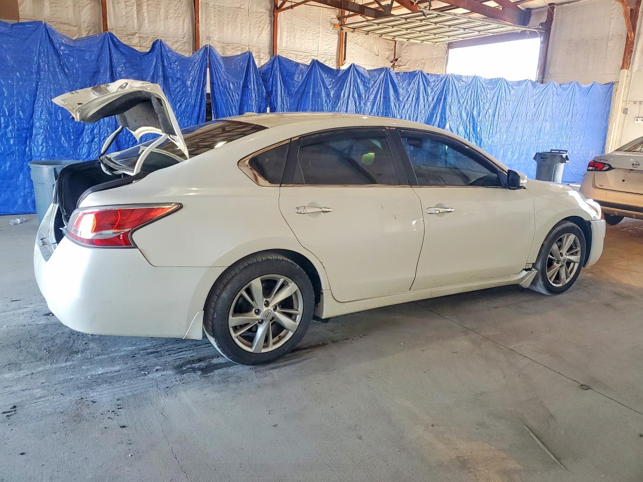 2015 NISSAN ALTIMA photo 5