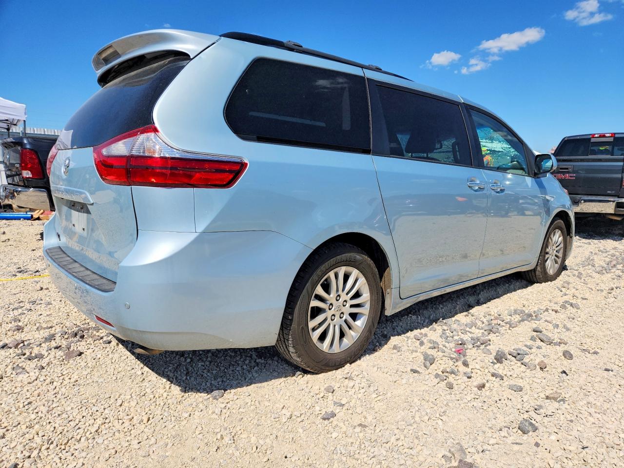 2015 TOYOTA SIENNA XLE 8-PASSENGER photo 5
