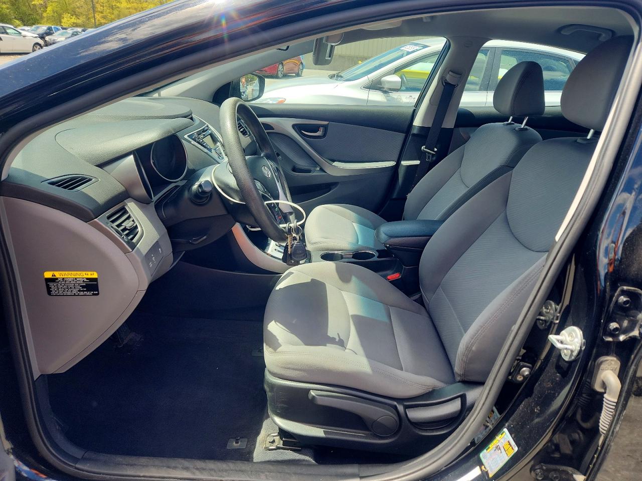 2012 HYUNDAI ELANTRA GLS photo 13