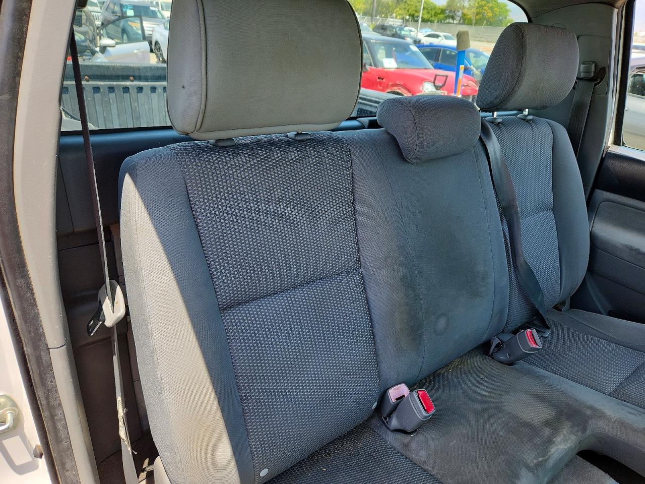 2005 TOYOTA TACOMA BASE photo 19