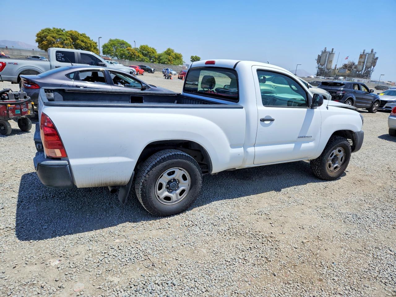 2005 TOYOTA TACOMA BASE photo 5