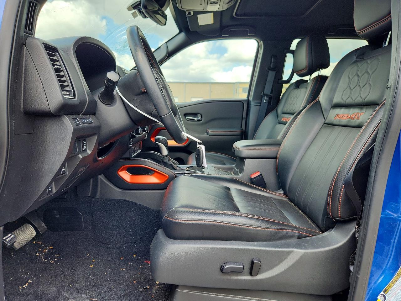 2024 NISSAN FRONTIER PRO-4X photo 19