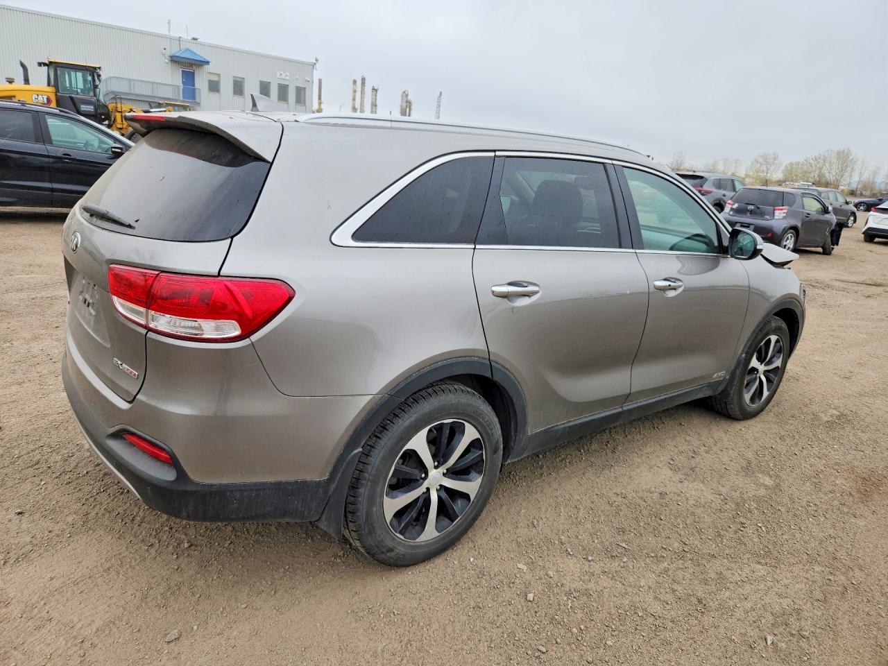 2017 KIA SORENTO EX photo 3
