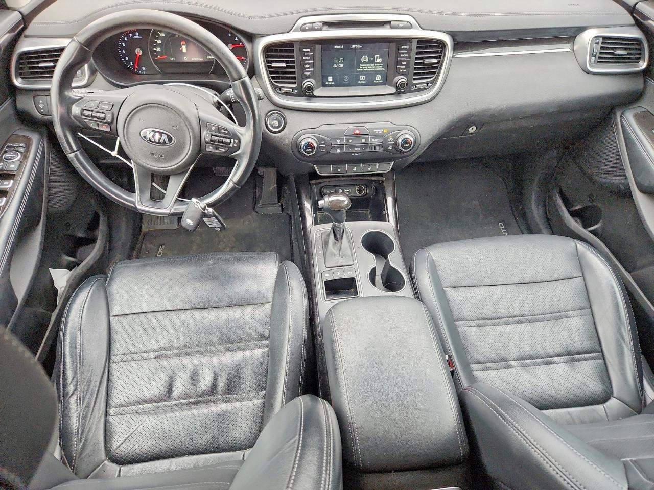 2017 KIA SORENTO EX photo 8