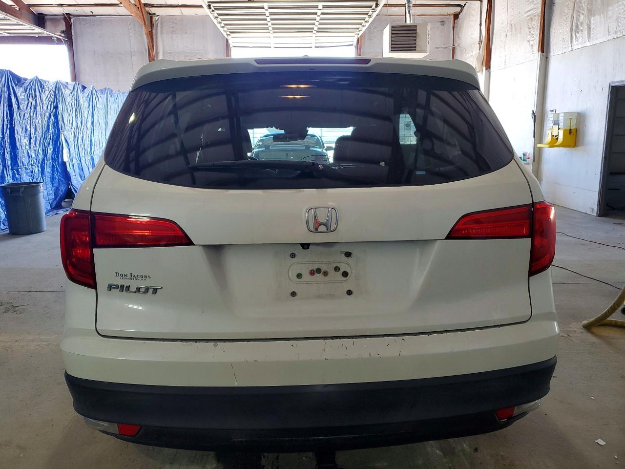2016 HONDA PILOT EXL photo 11