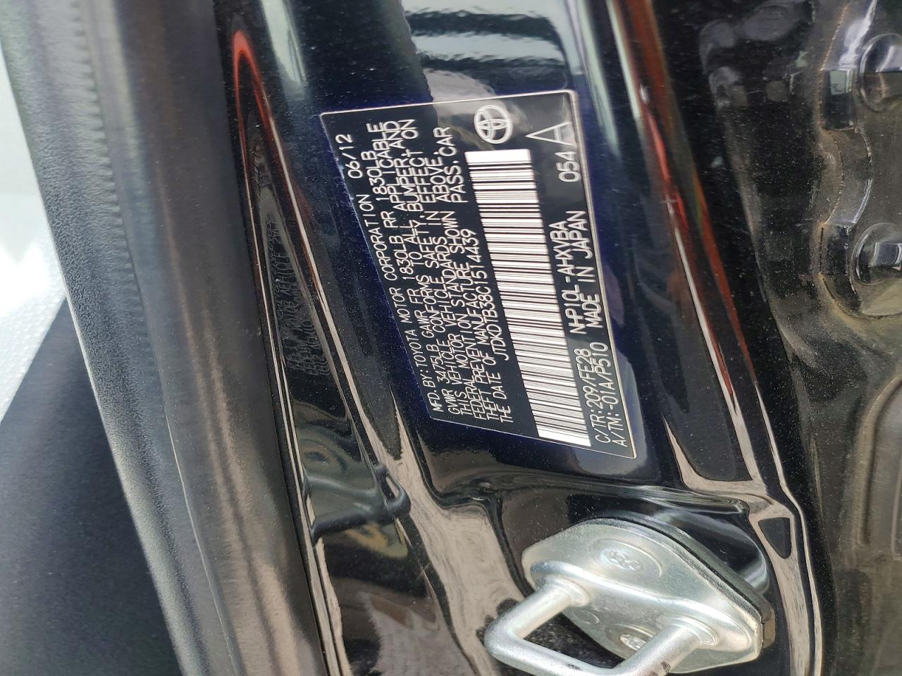 2012 TOYOTA PRIUS C ONE photo 25