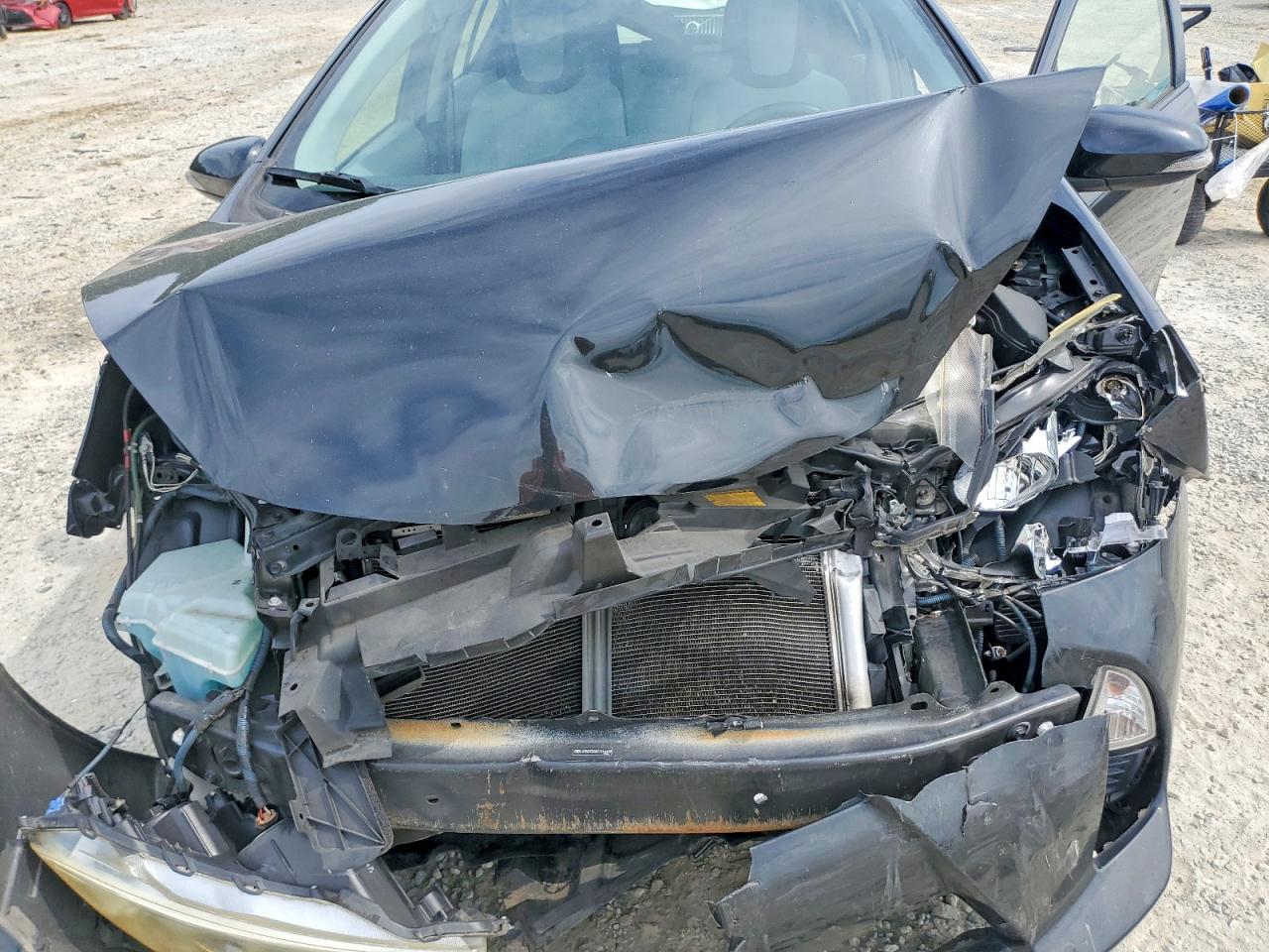 2012 TOYOTA PRIUS C ONE photo 21