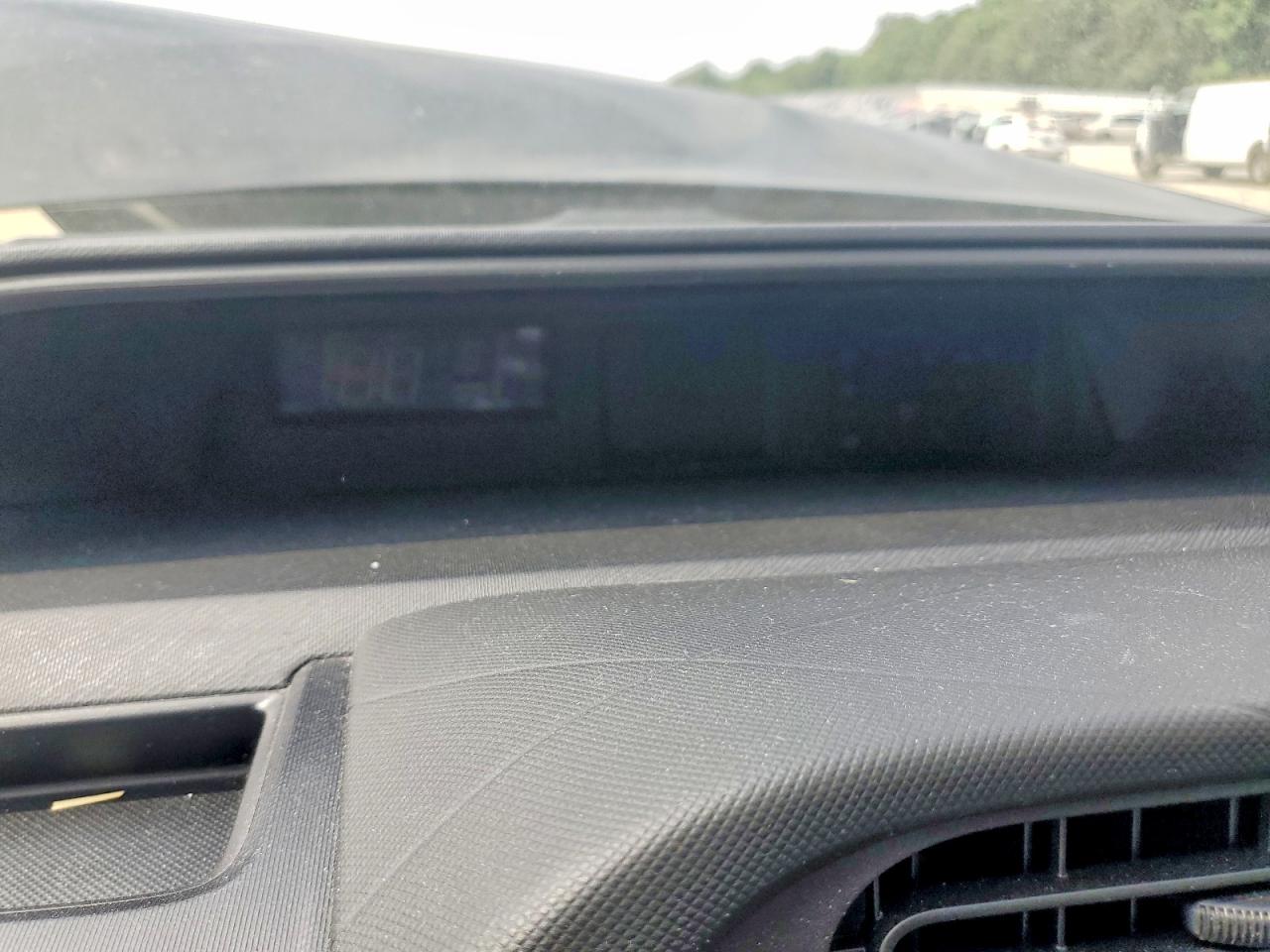 2012 TOYOTA PRIUS C ONE photo 17