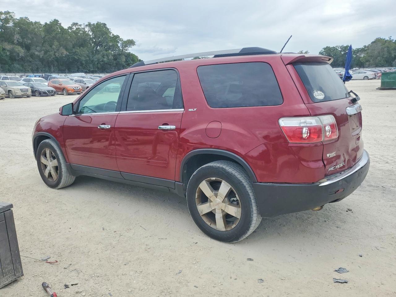 2011 GMC ACADIA SLT-1 photo 3
