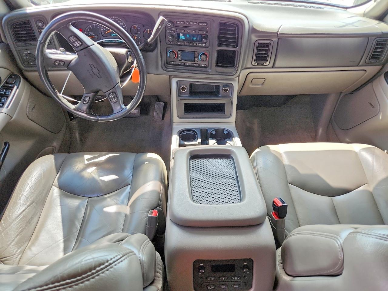 2005 CHEVROLET SUBURBAN K1500 photo 22