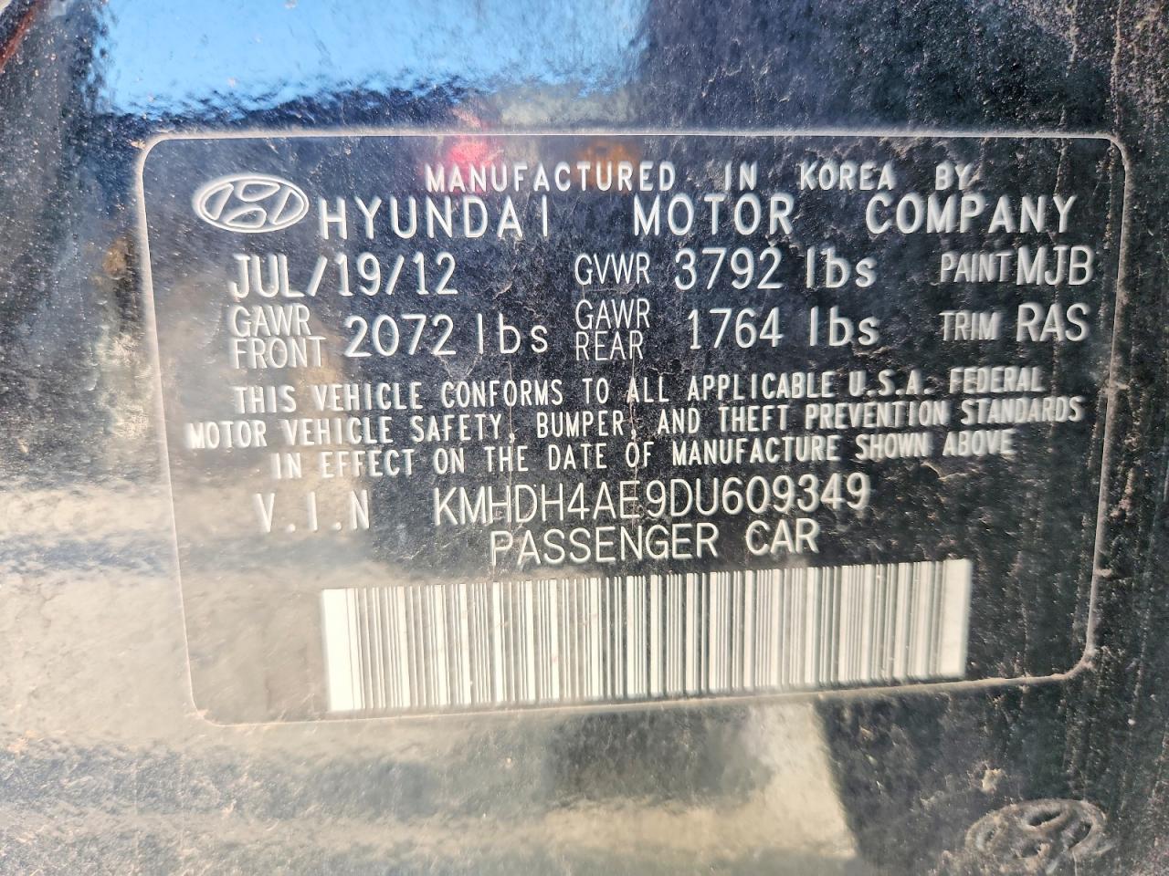 2013 HYUNDAI ELANTRA GLS photo 23
