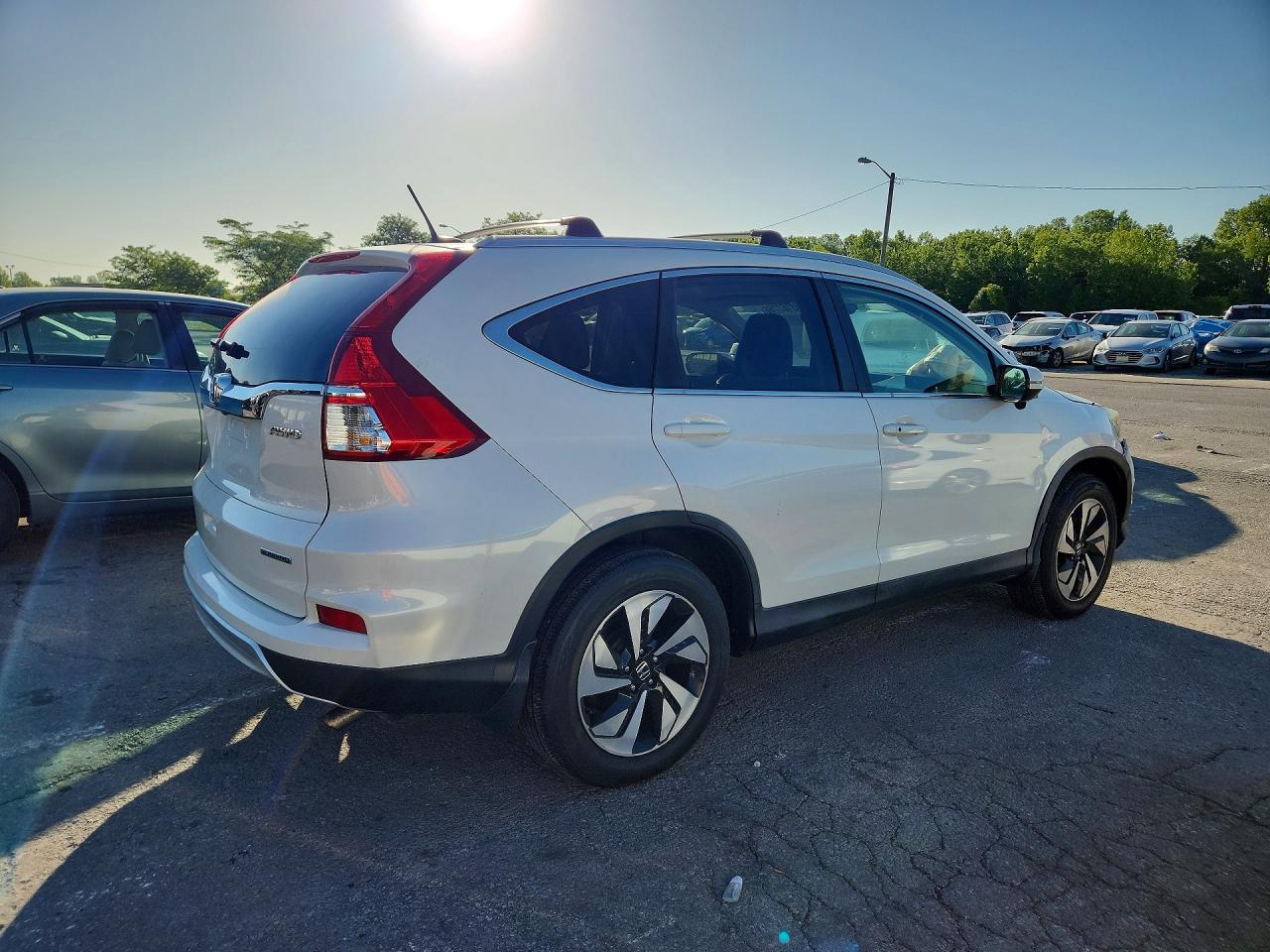 2016 HONDA CR-V TOURING photo 5