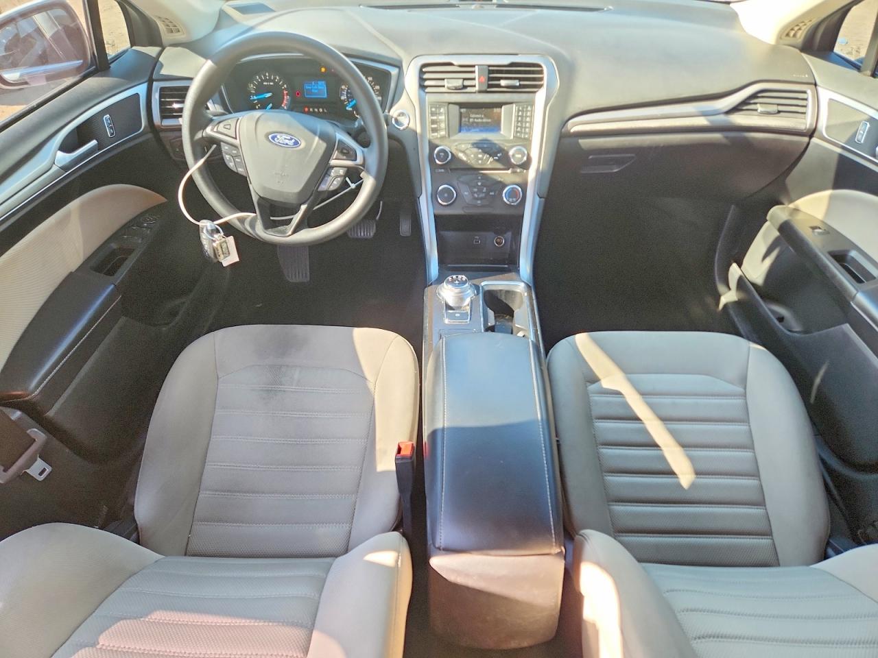 2018 FORD FUSION S photo 15