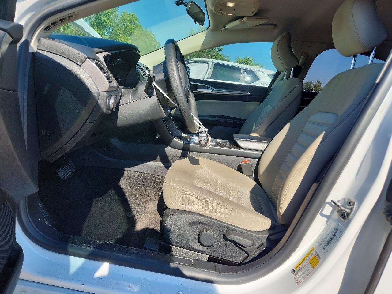 2018 FORD FUSION S photo 13