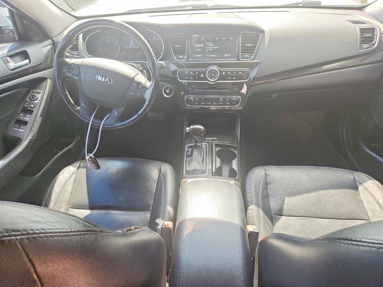 2015 KIA CADENZA PREMIUM photo 8