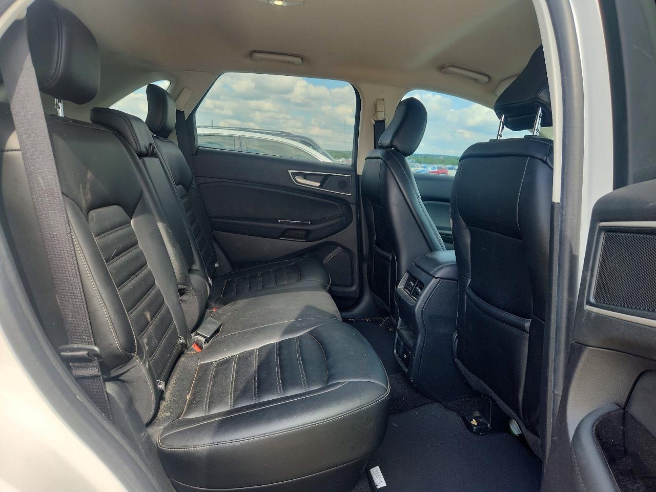 2020 FORD EDGE photo 28