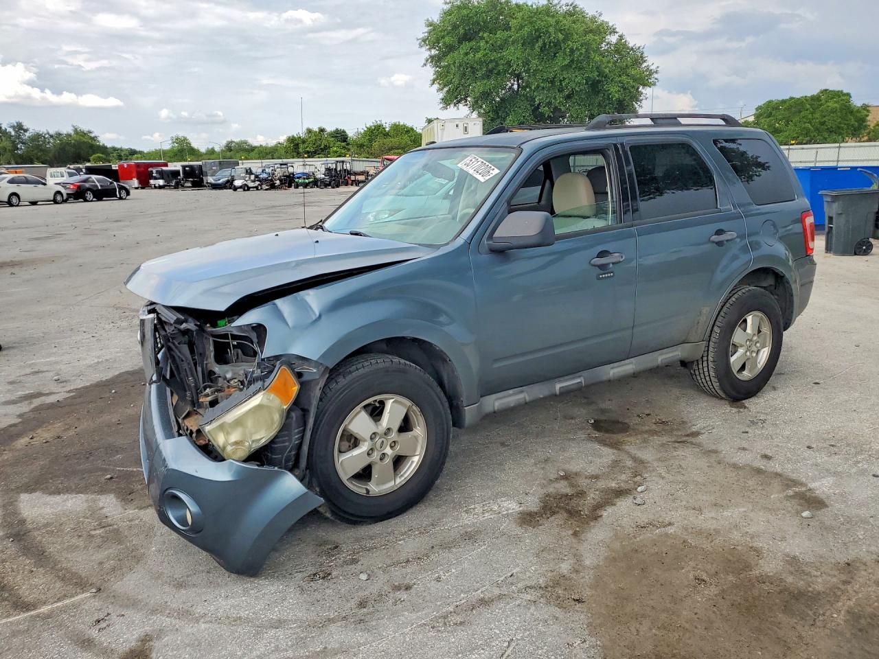 2012 FORD ESCAPE