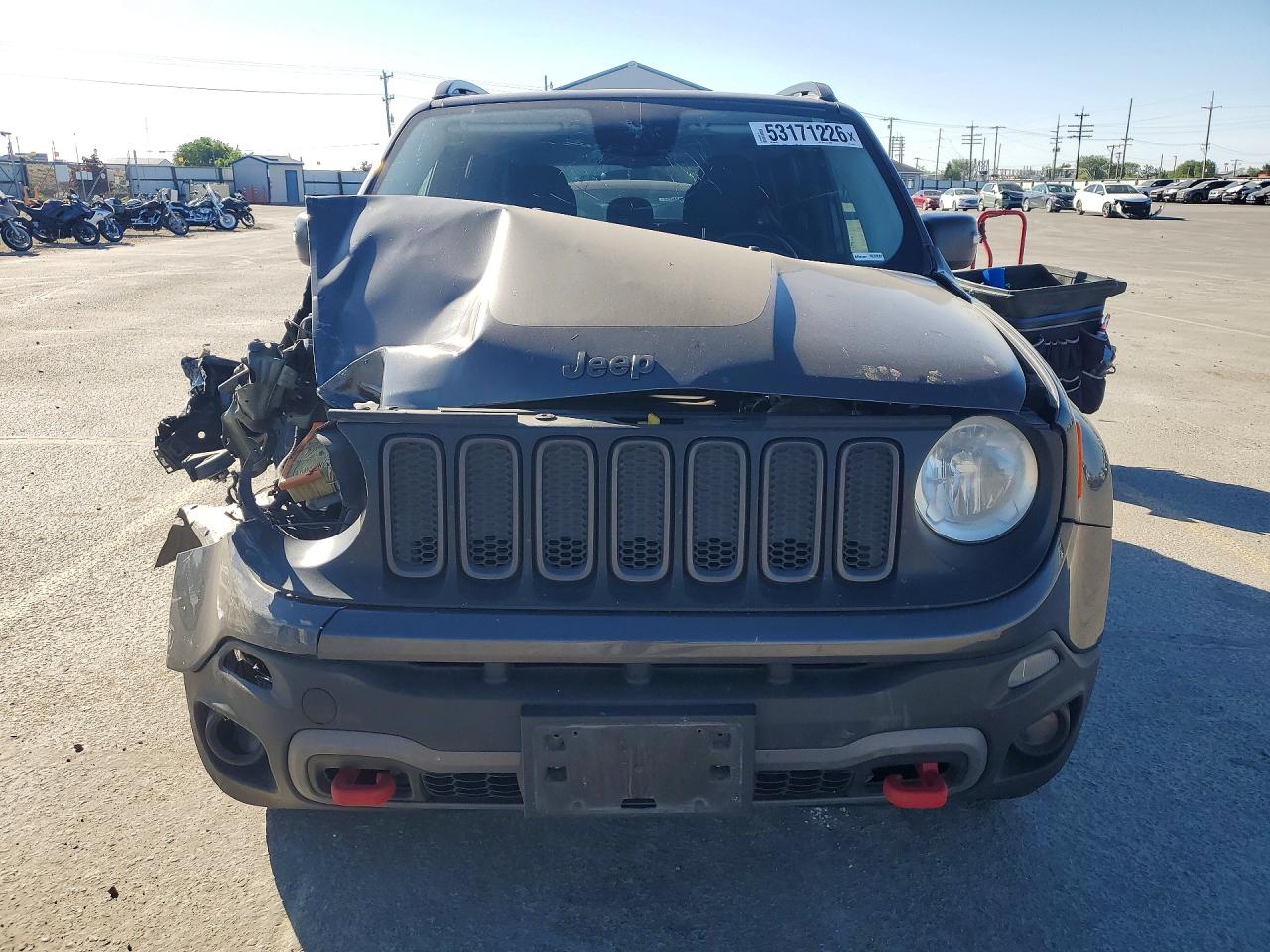 2017 JEEP RENEGADE TRAILHAWK photo 13