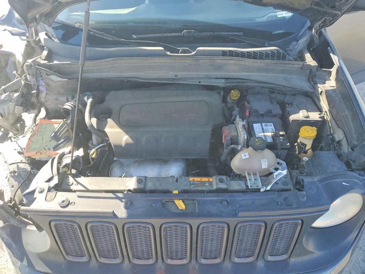 2017 JEEP RENEGADE TRAILHAWK photo 34