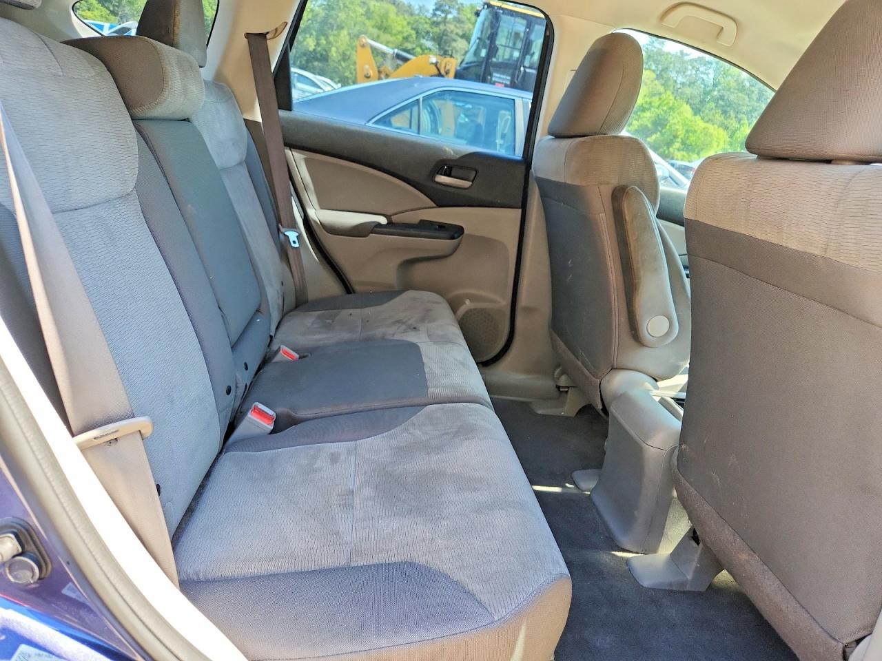 2012 HONDA CR-V LX photo 11