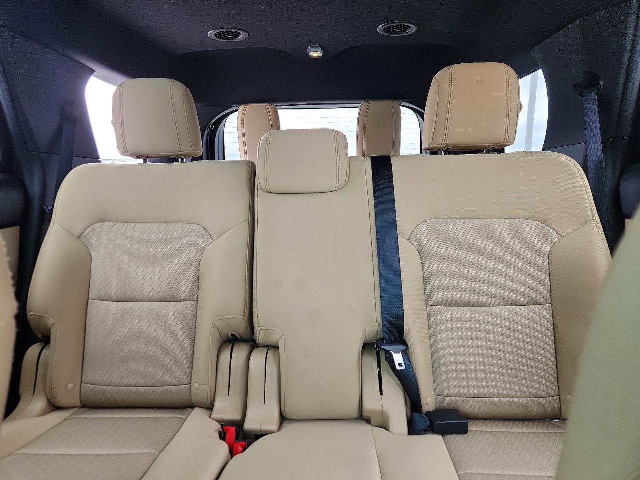 2017 FORD EXPLORER photo 19