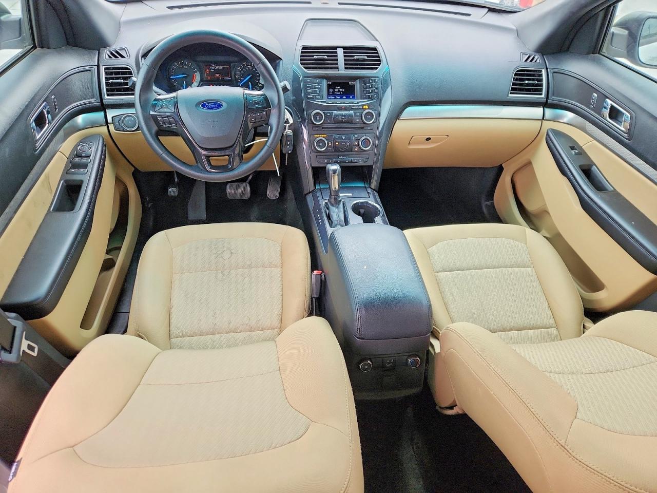 2017 FORD EXPLORER photo 15