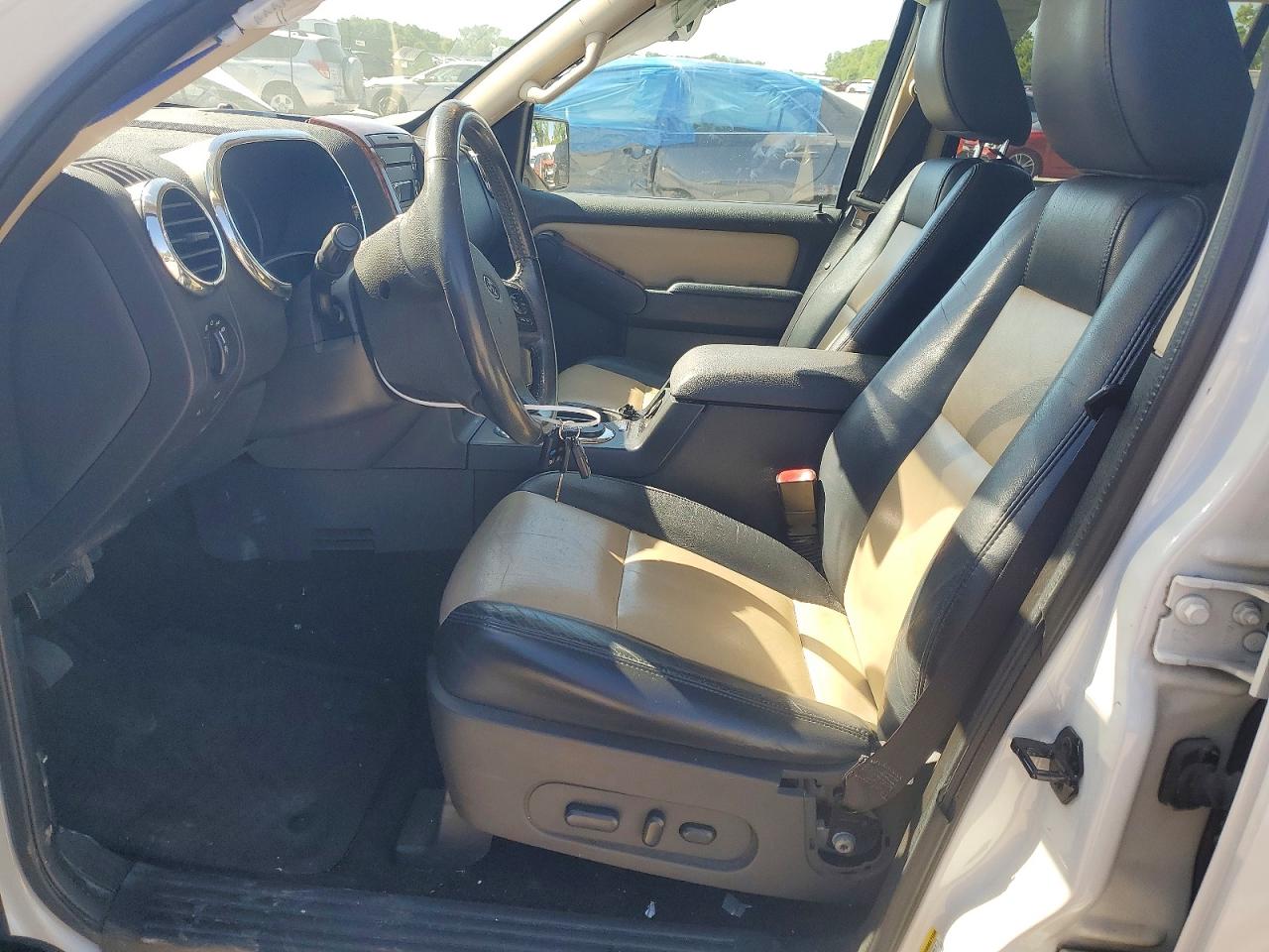 2010 FORD EXPLORER EDDIE BAUER photo 13