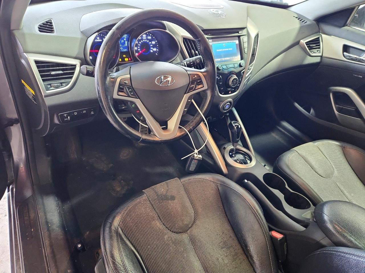 2012 HYUNDAI VELOSTER BASE photo 15