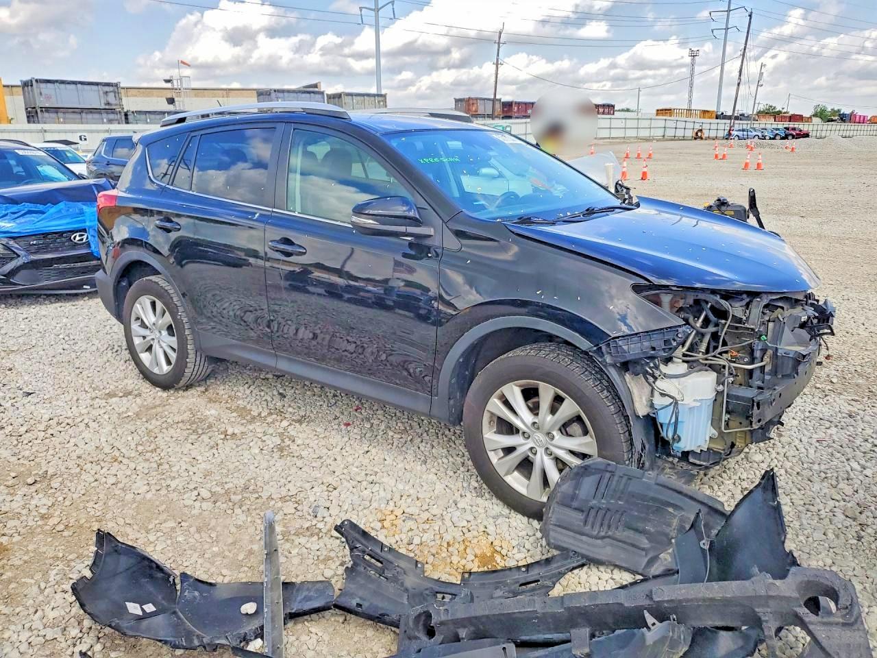2015 TOYOTA RAV4 LIMITED photo 10