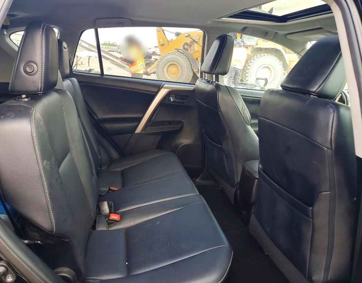 2015 TOYOTA RAV4 LIMITED photo 31