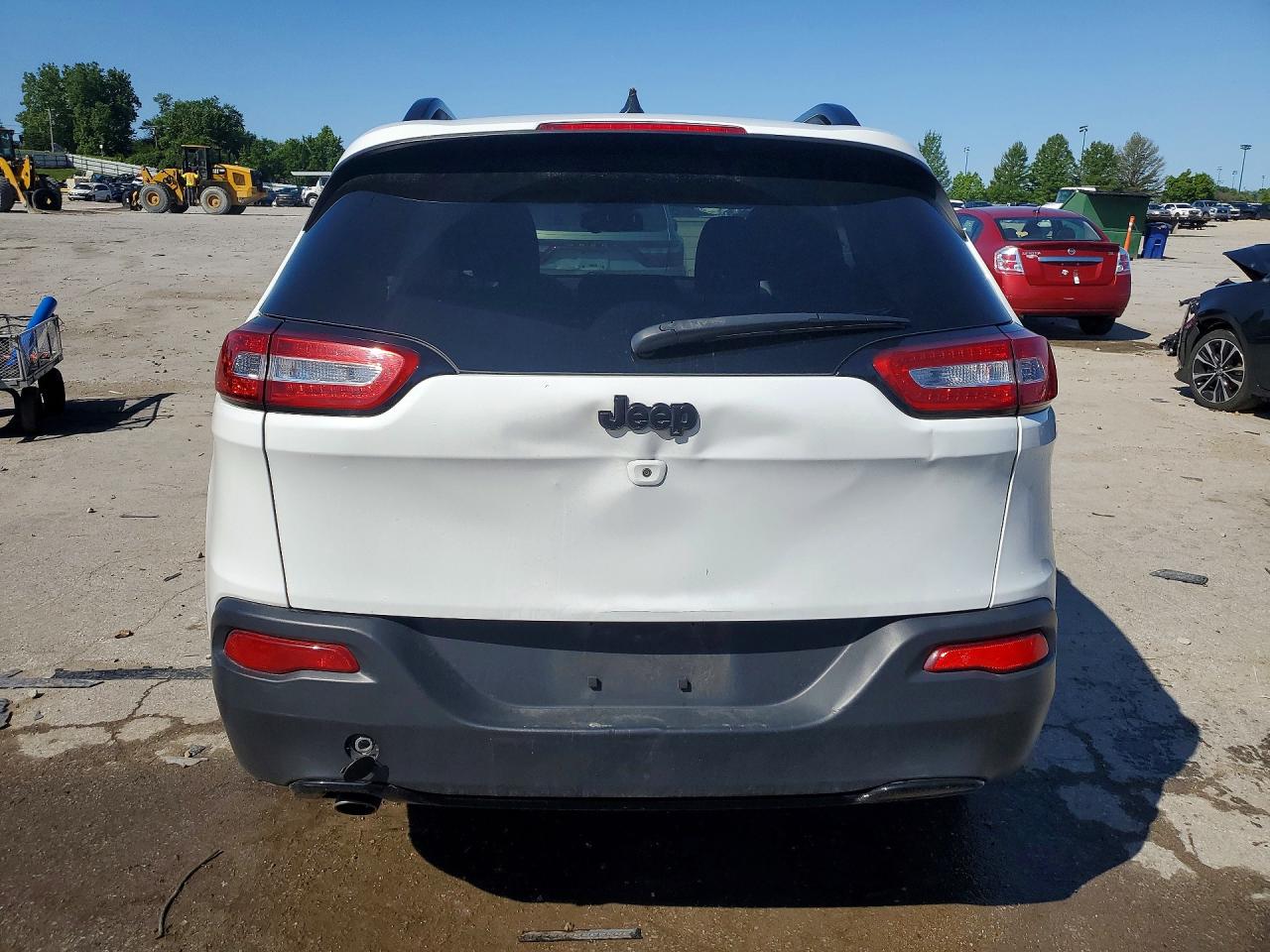 2016 JEEP CHEROKEE LATITUDE photo 11