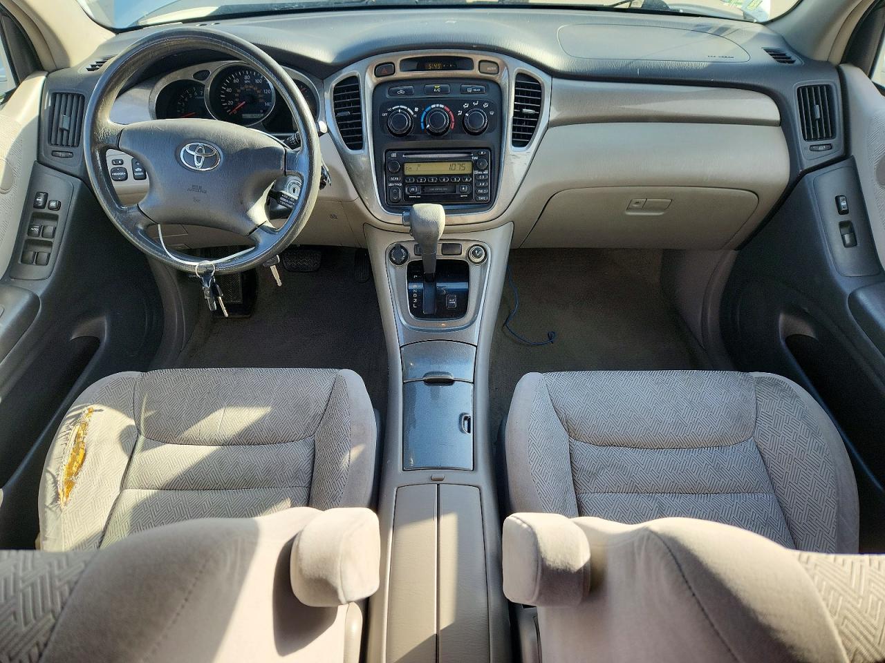 2003 TOYOTA HIGHLANDER LIMITED photo 22