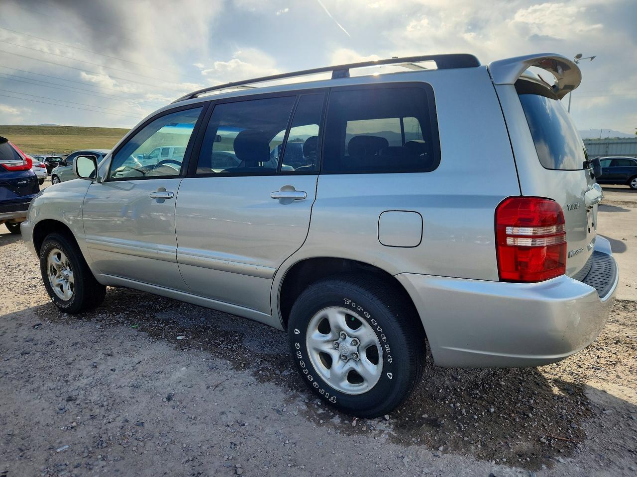2003 TOYOTA HIGHLANDER LIMITED photo 4