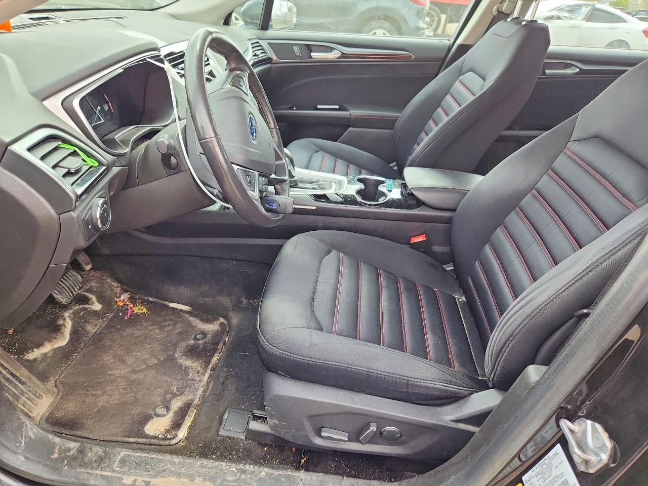 2015 FORD FUSION SE photo 7