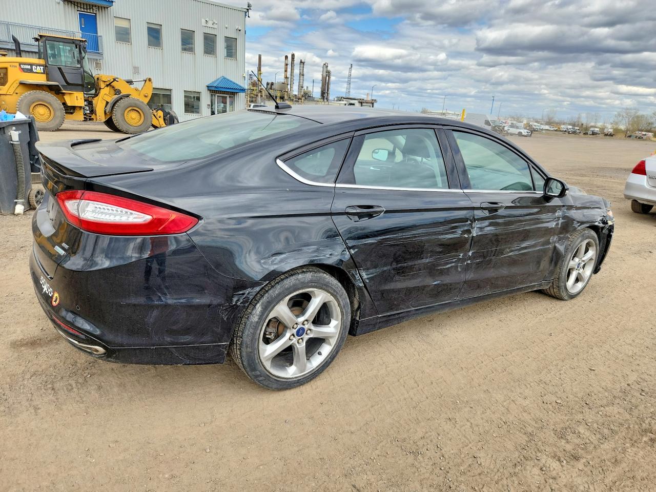2015 FORD FUSION SE photo 3