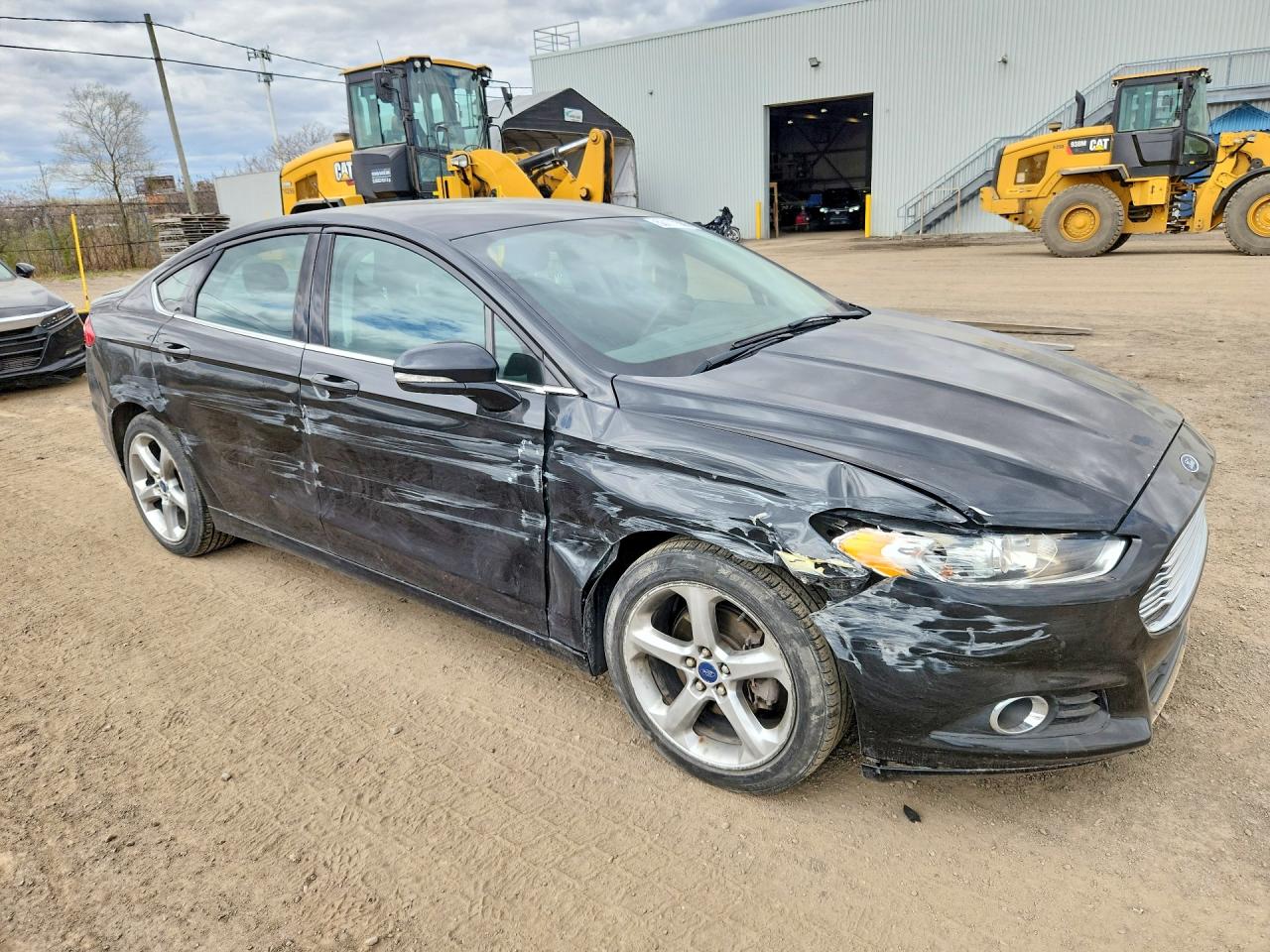 2015 FORD FUSION SE photo 4