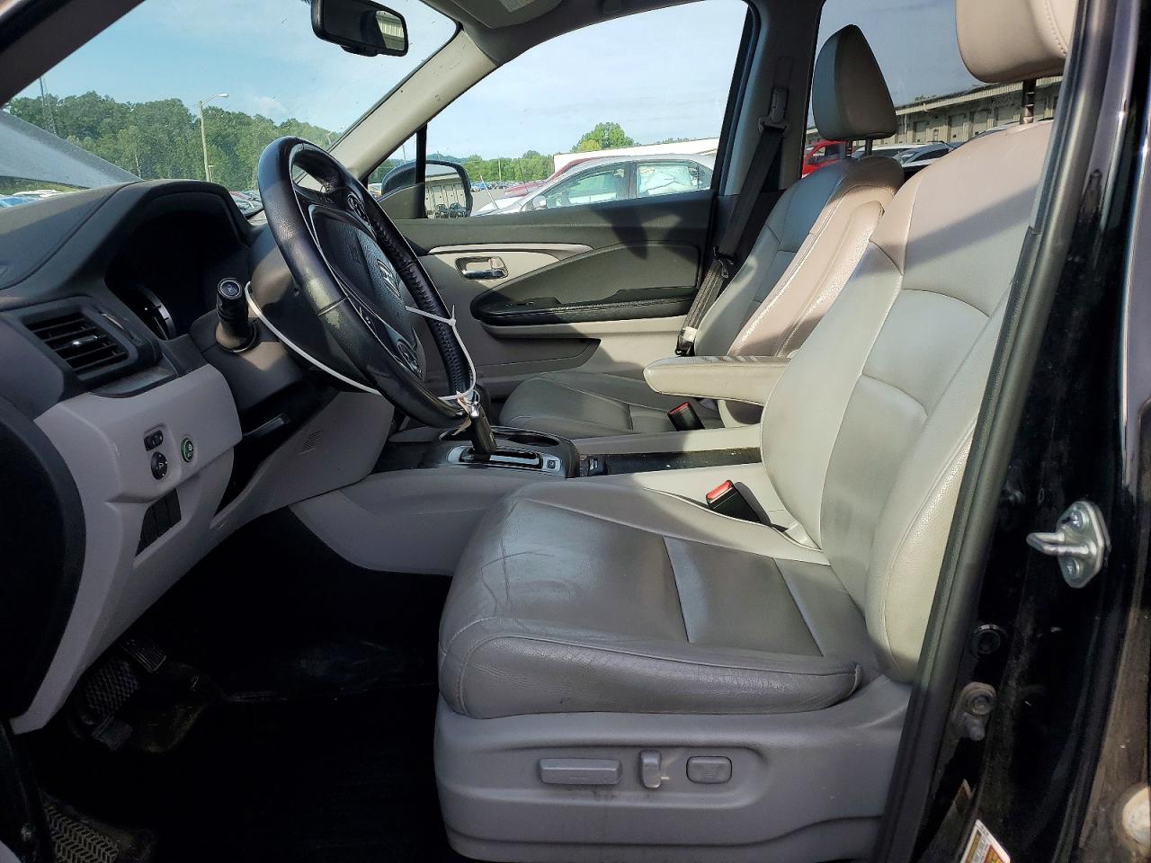 2016 HONDA PILOT EXL photo 19
