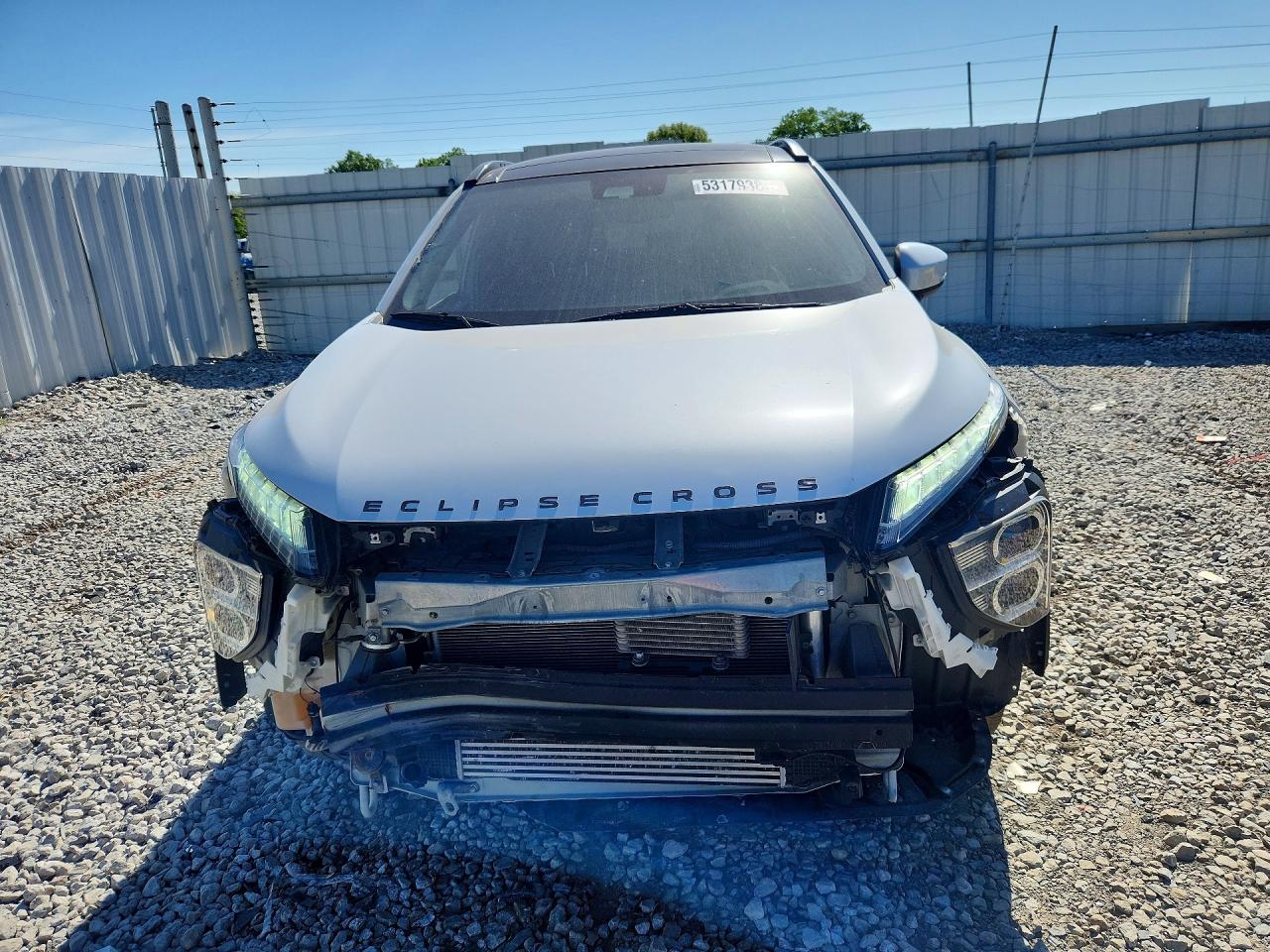2023 MITSUBISHI ECLIPSE CROSS SE photo 9