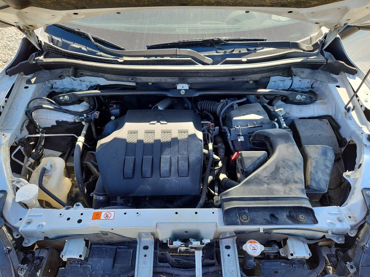 2023 MITSUBISHI ECLIPSE CROSS SE photo 23