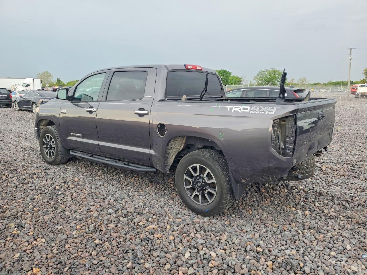 2018 TOYOTA TUNDRA CREWMAX LIMITED photo 3
