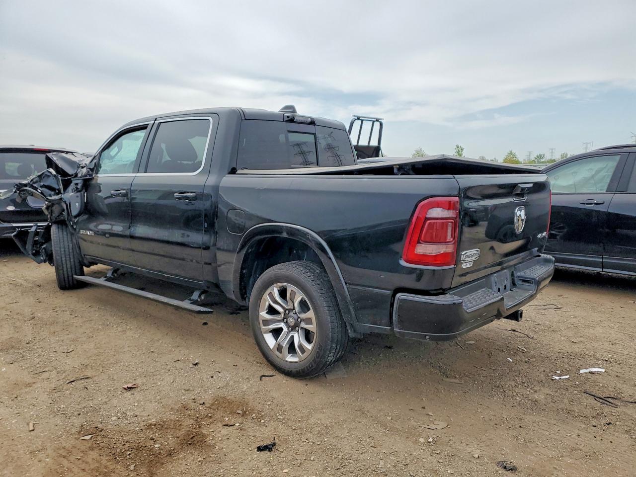2023 RAM 1500 LONGHORN photo 3