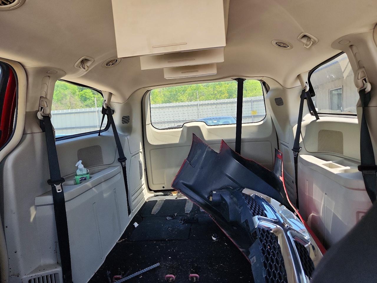 2012 DODGE GRAND CARAVAN CREW photo 19