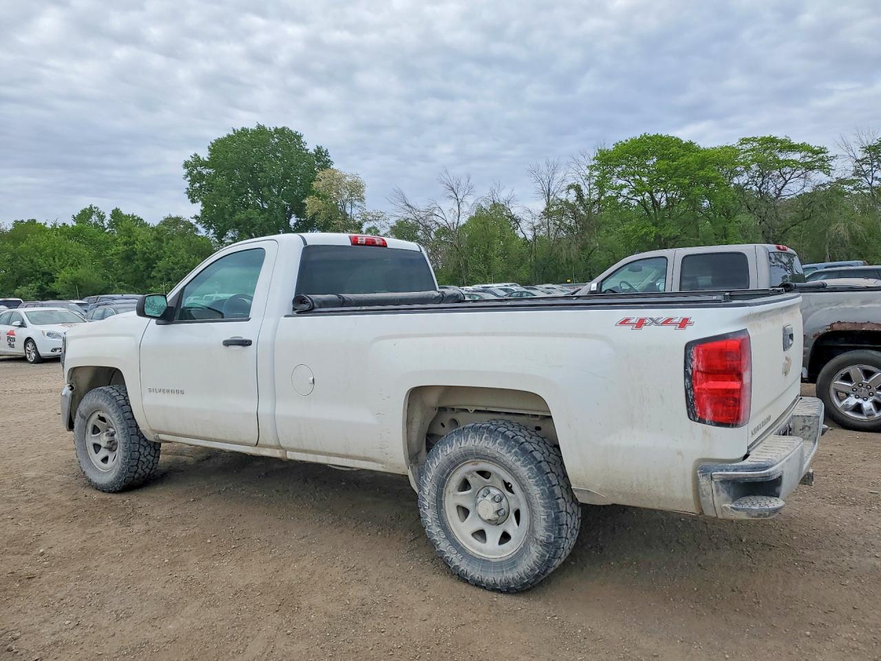 2016 CHEVROLET SILVERADO K1500 photo 3