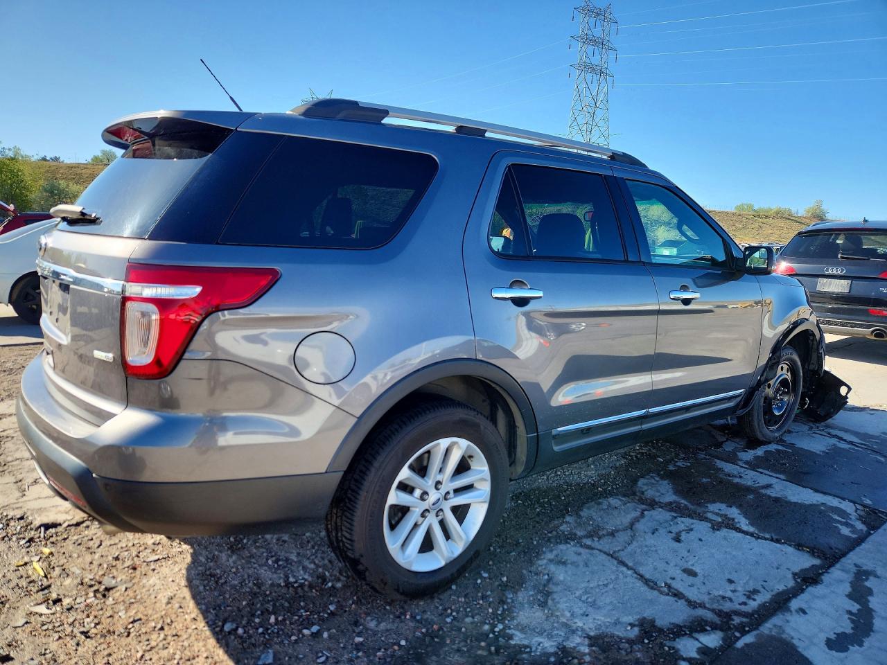 2013 FORD EXPLORER XLT photo 7
