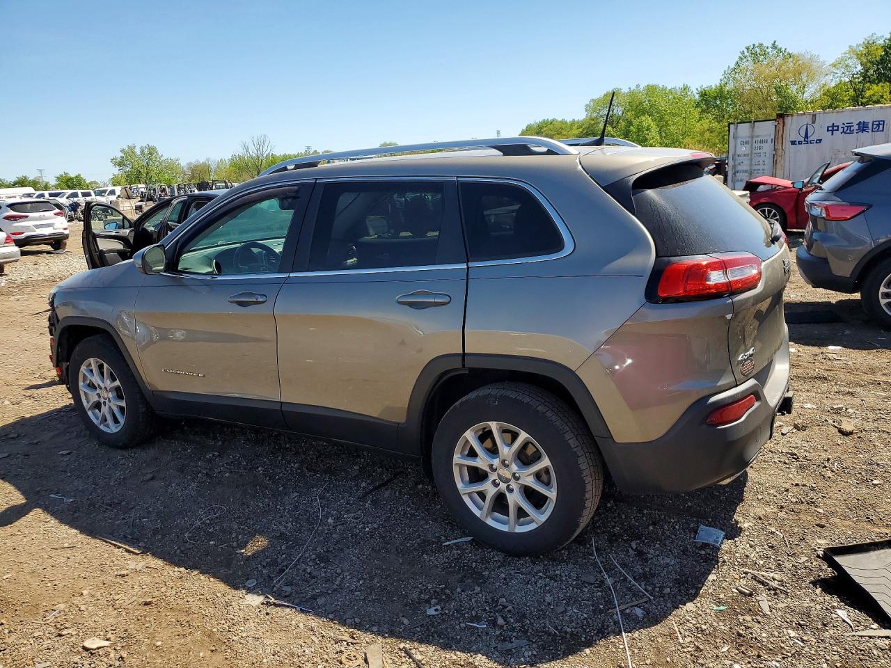 2017 JEEP CHEROKEE LATITUDE photo 3