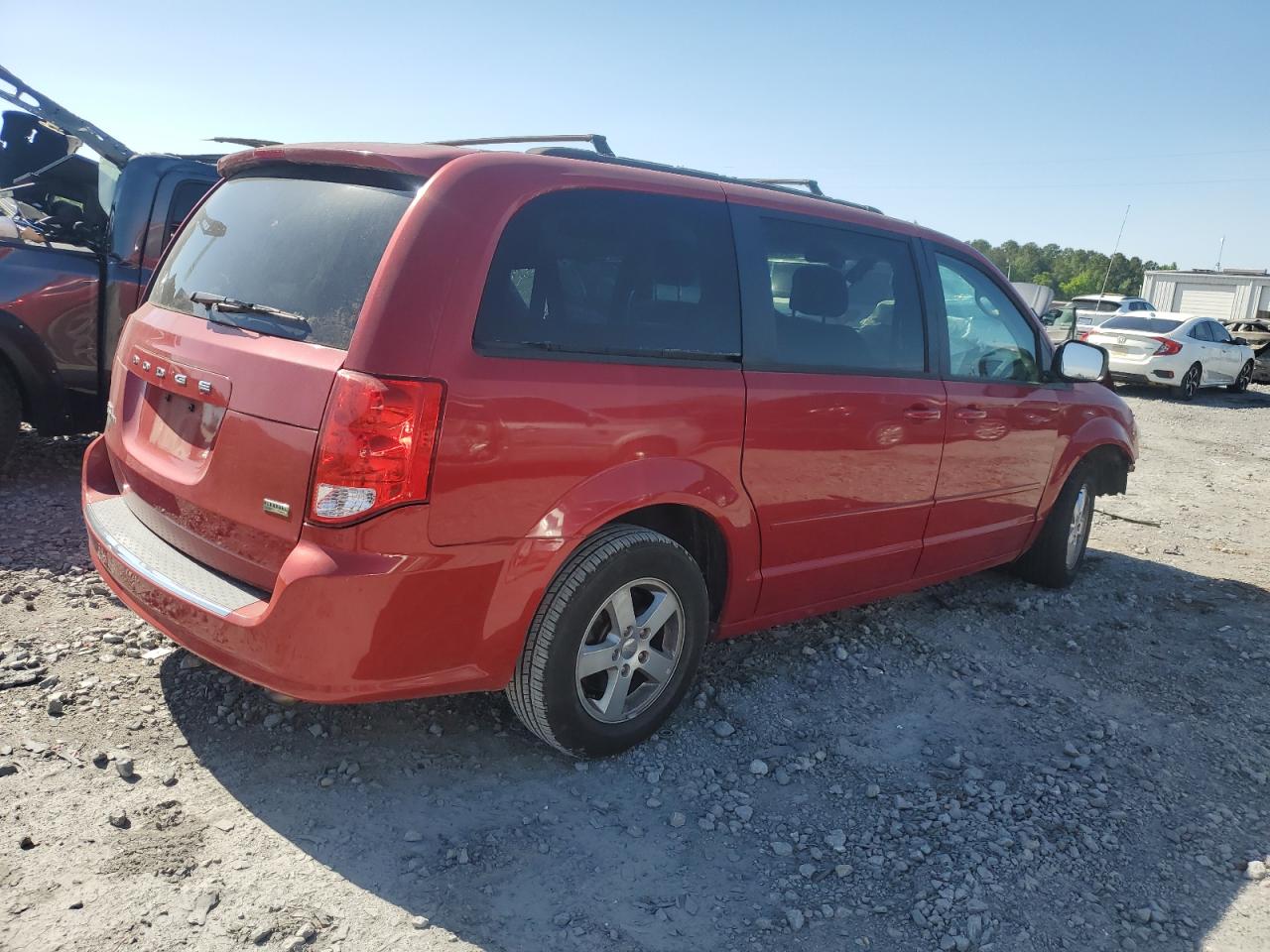 2013 DODGE GRAND CARAVAN SXT photo 3