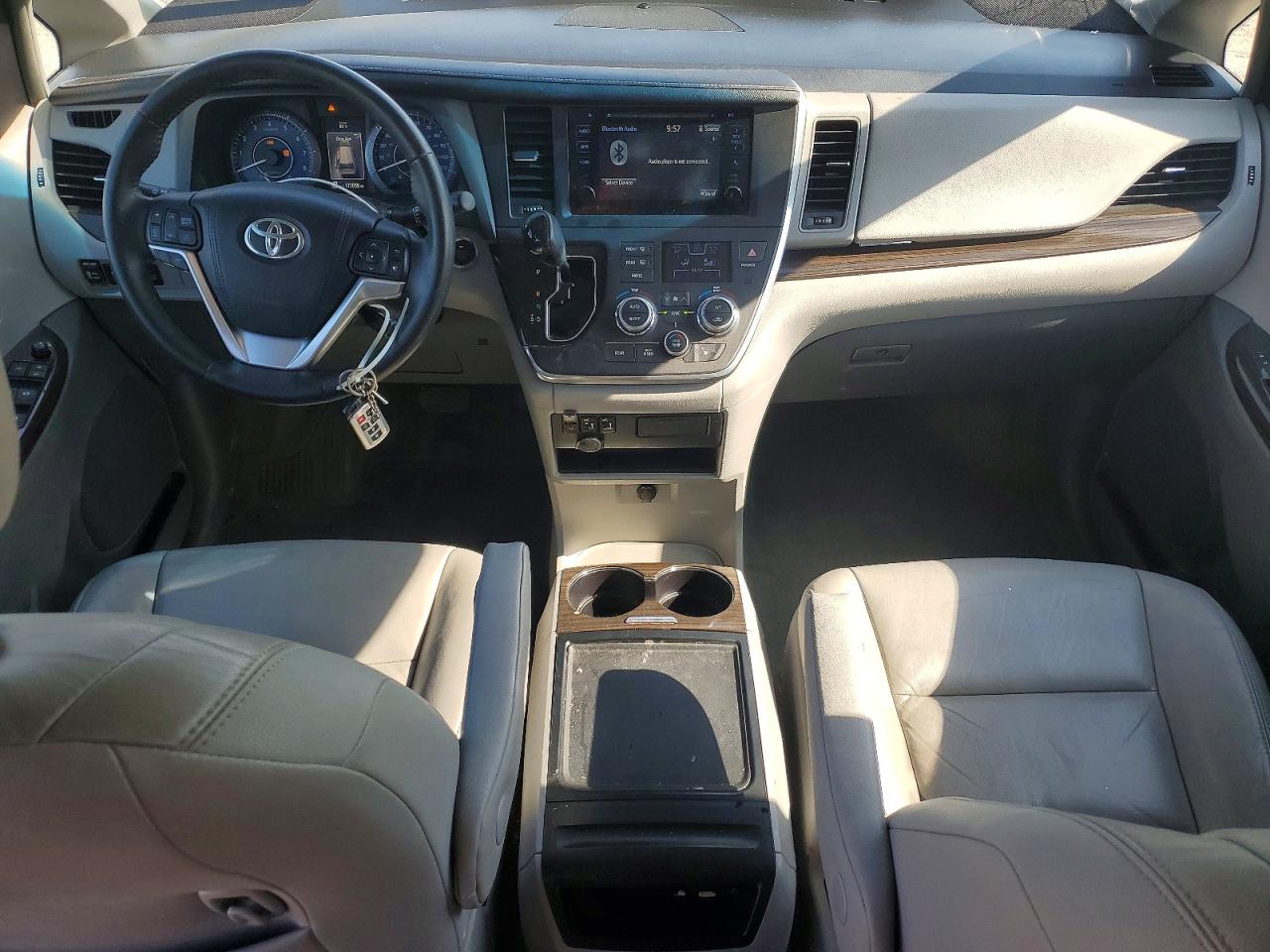 2015 TOYOTA SIENNA XLE 8-PASSENGER photo 15